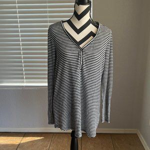 Torrid Black and White Stripe Waffle Knit Shirt - Size 1